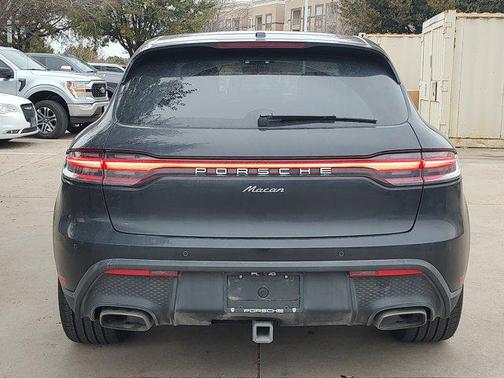 2024 Porsche Macan Base