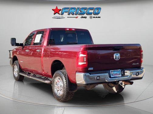 2020 RAM 2500 Tradesman Crew Cab 4X4 6'4' Box