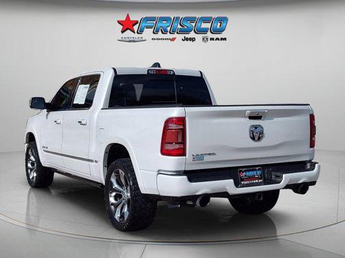 Ivory White Tri-Coat Pearlcoat 2019 RAM 1500 Limited