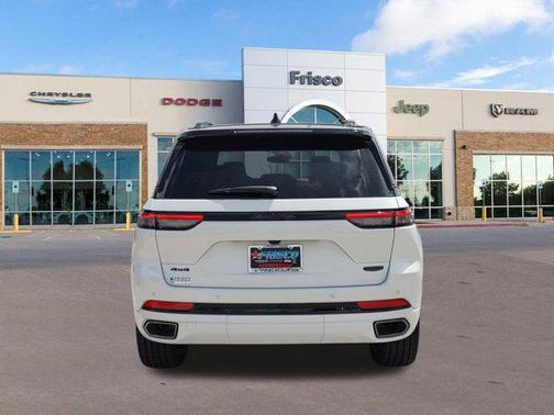 2025 Jeep Grand Cherokee Summit