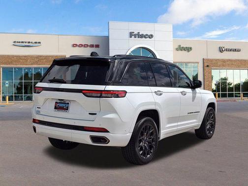 2025 Jeep Grand Cherokee Summit