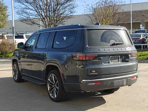 2022 Jeep Wagoneer Series II 4x4