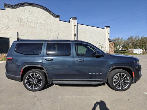 2022 Jeep Wagoneer Series II 4x4