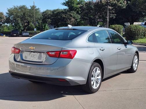 Sterling Gray Metallic 2025 Chevrolet Malibu FWD 1LT