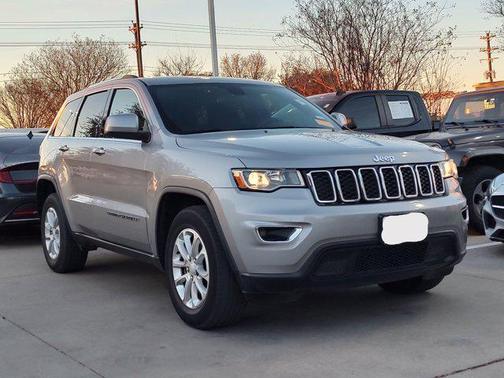 2021 Jeep Grand Cherokee Laredo