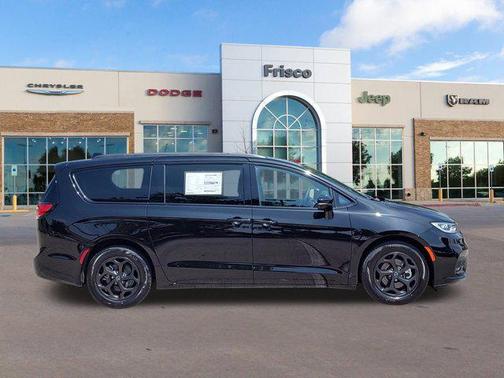 2025 Chrysler Pacifica Hybrid Premium S Appearance Pkg