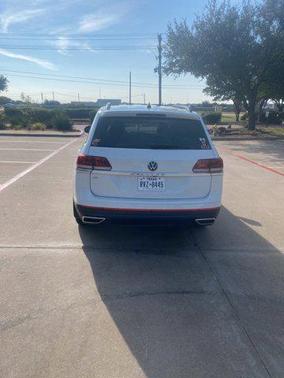2022 Volkswagen Atlas 2.0T SE w/Technology