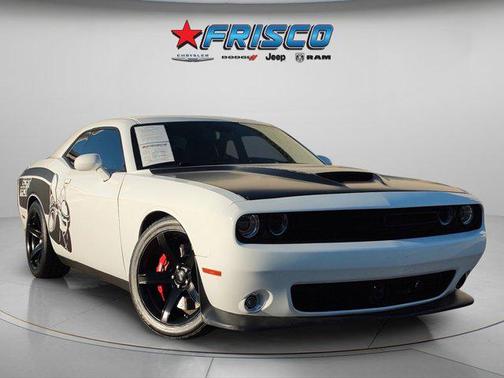 2016 Dodge Challenger SRT 392