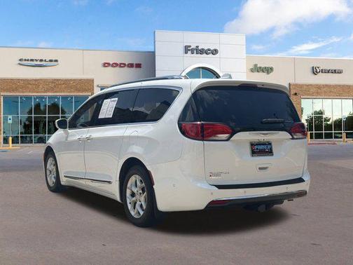 2019 Chrysler Pacifica Touring-L Plus