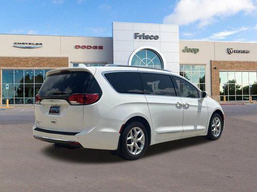 2019 Chrysler Pacifica Touring-L Plus