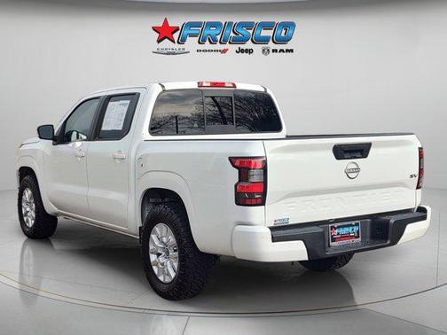 2022 Nissan Frontier SV