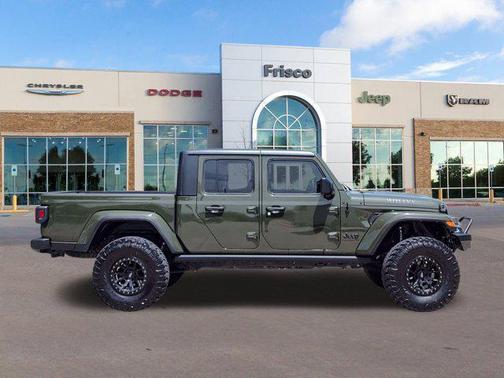 2021 Jeep Gladiator Willys 4x4