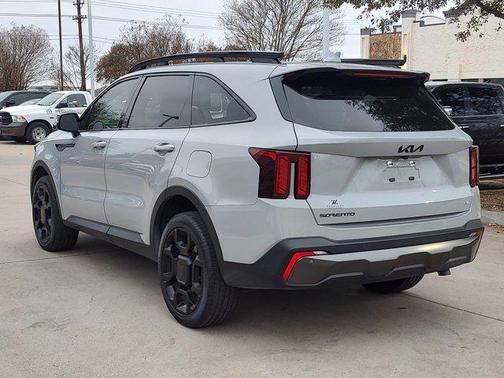 2025 Kia Sorento EX