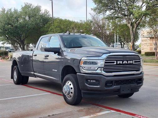 Granite Crystal Metallic Clearcoat 2023 RAM 3500 Laramie Crew Cab 4x4 8' Box