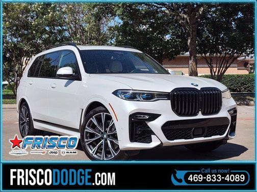 2022 BMW X7 M50i