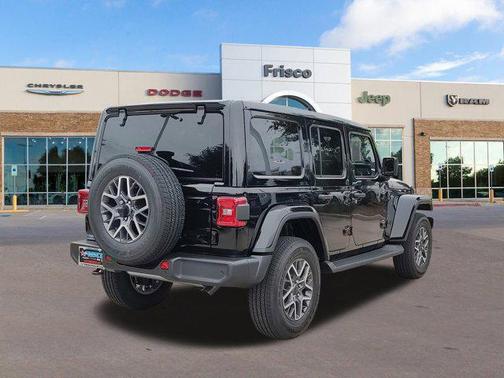 2025 Jeep Wrangler 4-Door Sahara 4x4