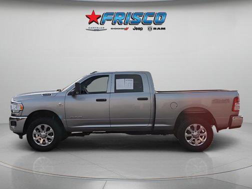 2019 RAM 2500 Tradesman Crew Cab 4x4 6'4' Box