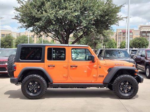 2025 Jeep Wrangler Willys