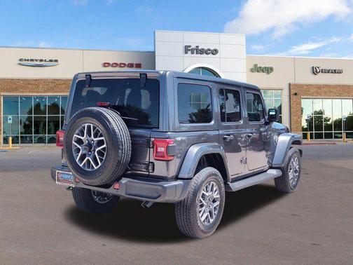 2025 Jeep Wrangler 4-Door Sahara 4x4