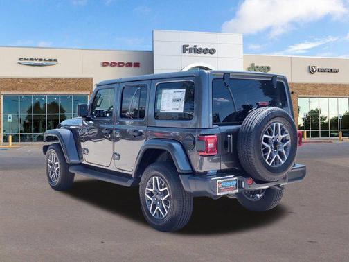 2025 Jeep Wrangler 4-Door Sahara 4x4