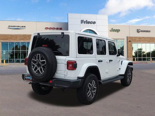 2025 Jeep Wrangler 4-Door Sahara 4x4