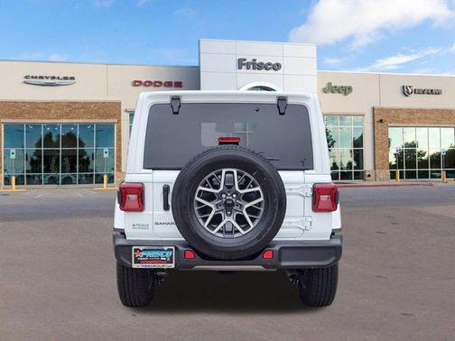 2025 Jeep Wrangler 4-Door Sahara 4x4