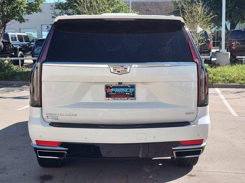 Crystal White Tricoat 2024 Cadillac Escalade Luxury