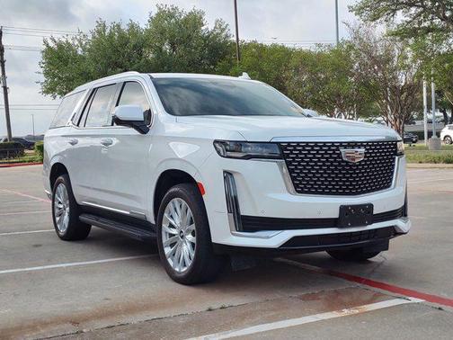 Crystal White Tricoat 2024 Cadillac Escalade Luxury