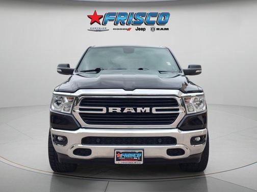 Diamond Black Crystal Pearlcoat 2019 RAM 1500 Big Horn
