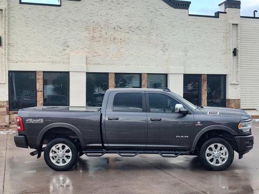 Granite Crystal Metallic Clearcoat 2021 RAM 2500 Laramie Crew Cab 4x4 6'4' Box