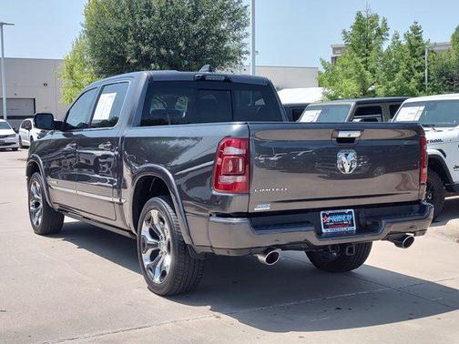 Granite Crystal Metallic Clearcoat 2021 RAM 1500 Limited