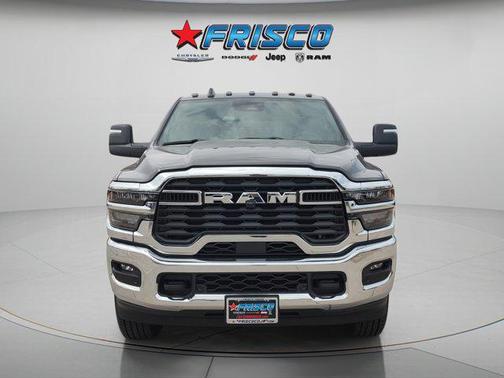 2026 RAM 2500 Tradesman Crew Cab 4x4 6'4' Box