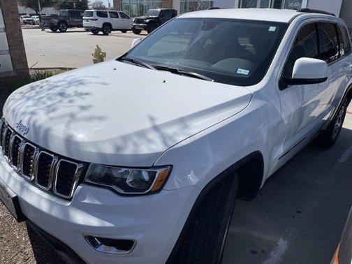 2017 Jeep Grand Cherokee Laredo