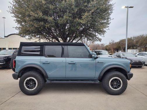 2022 Ford Bronco Outer Banks