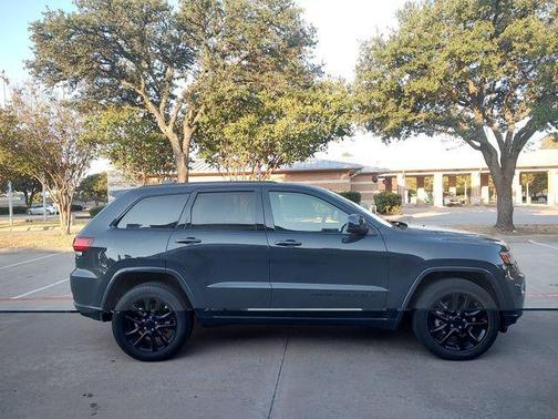 Rhino Clearcoat 2017 Jeep Grand Cherokee Altitude