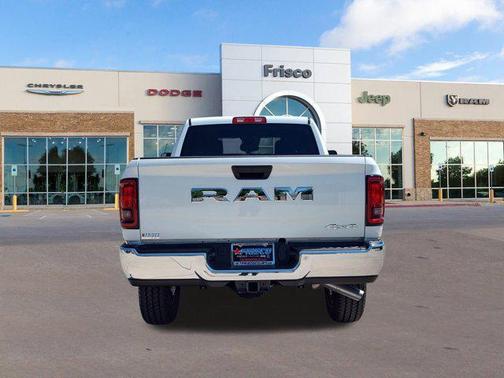 2025 RAM 2500 Tradesman Crew Cab 4x4 6'4' Box