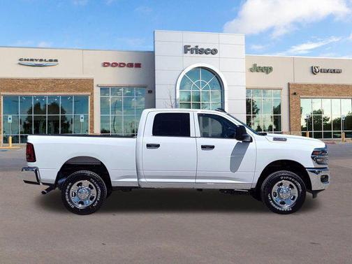 2025 RAM 2500 Tradesman Crew Cab 4x4 6'4' Box