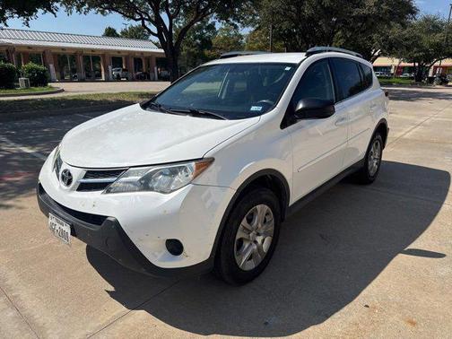 2014 Toyota RAV4 LE