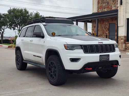 Bright White Clearcoat 2018 Jeep Grand Cherokee Trailhawk
