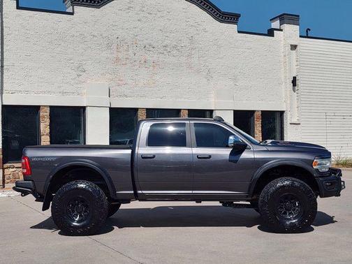 Granite Crystal Metallic Clearcoat 2020 RAM 2500 Laramie Crew Cab 4x4 6'4' Box