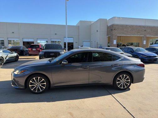 2019 Lexus ES 350 Base