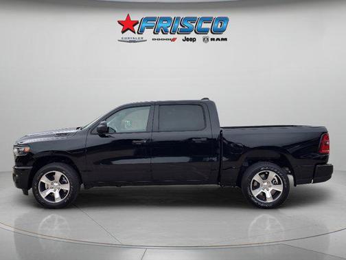 Diamond Black Crystal Pearlcoat 2026 RAM 1500 Express