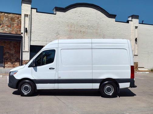 Arctic White 2025 Mercedes-Benz Sprinter 2500 Standard Roof