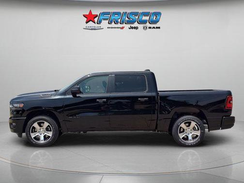Diamond Black Crystal Pearlcoat 2026 RAM 1500 Express