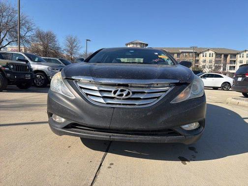 2012 Hyundai SONATA SE