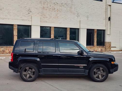 Black Clearcoat 2017 Jeep Patriot 75th Anniversary Edition