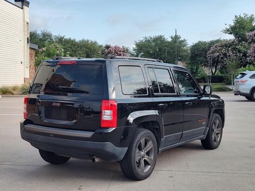 Black Clearcoat 2017 Jeep Patriot 75th Anniversary Edition
