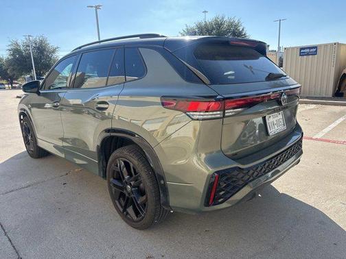 2025 Volkswagen Tiguan 2.0T SE R-Line Black 4MOTION