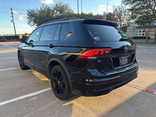 2022 Volkswagen Tiguan 2.0T SE R-Line Black
