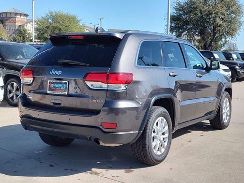 2021 Jeep Grand Cherokee Laredo